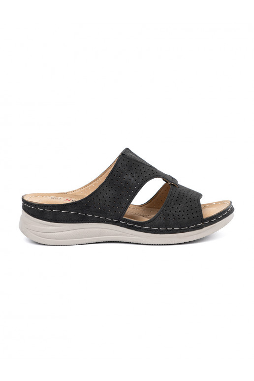 black comfortable slippers  z wycięciami