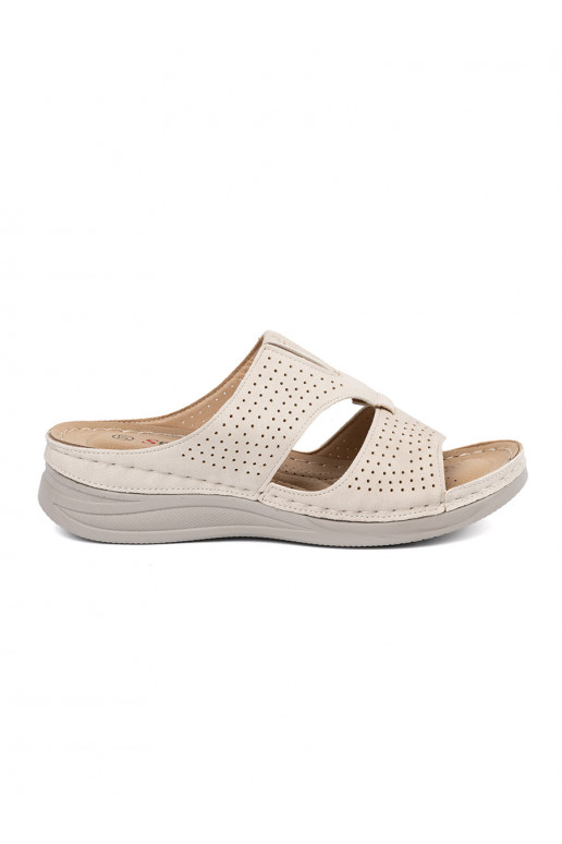 ivory comfortable slippers  z wycięciami