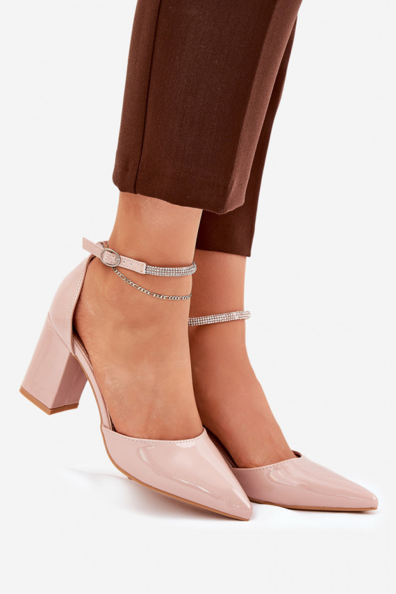 Patented pumps with pointed toes on a heel beige Nossabel
