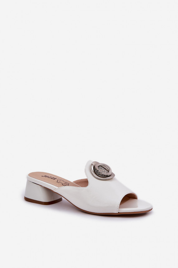 Elegant Women's Slippers On Low Heel With Decoration White Feledis