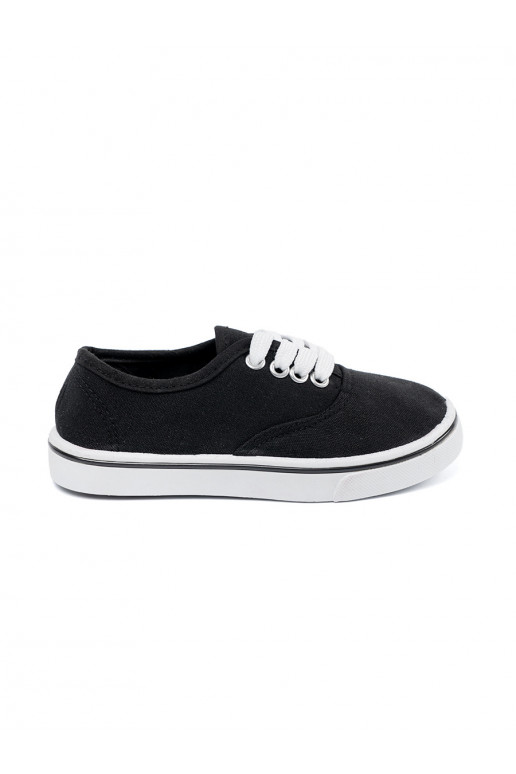 The classic model black shoes childrens