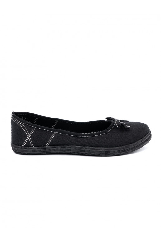 black ballerinas material with a bow