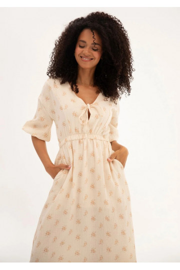 Liliane - Creamy floral... 2