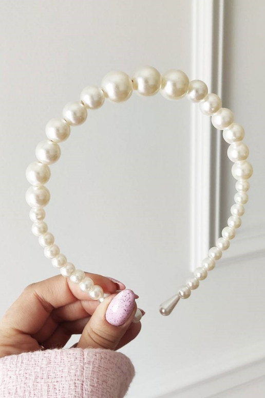 Hair bow with pearls Hair bow with pearls