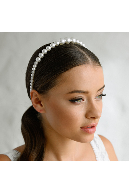 Hair bow with pearls Hair bow with pearls