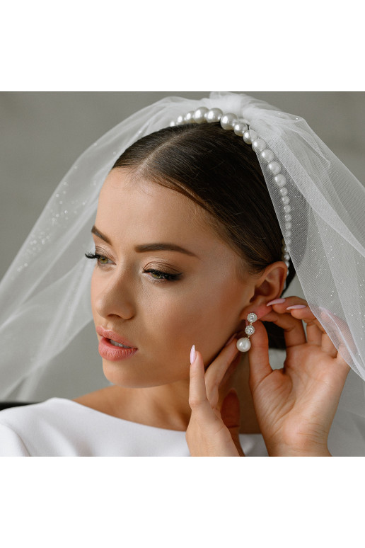 Hair bow with pearls Hair bow with pearls