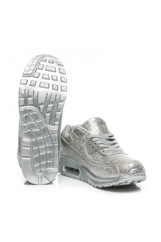 Massive silver sports shoes 1-7S