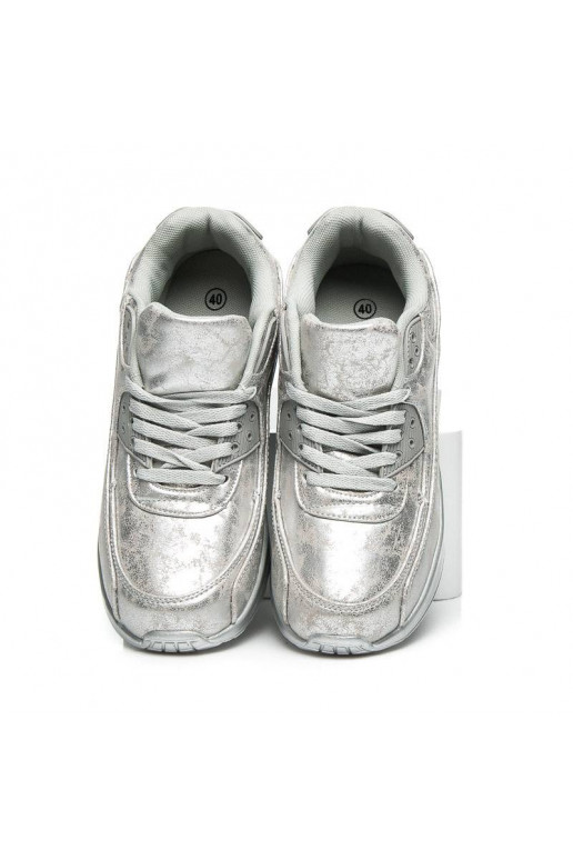 Massive silver sports shoes 1-7S