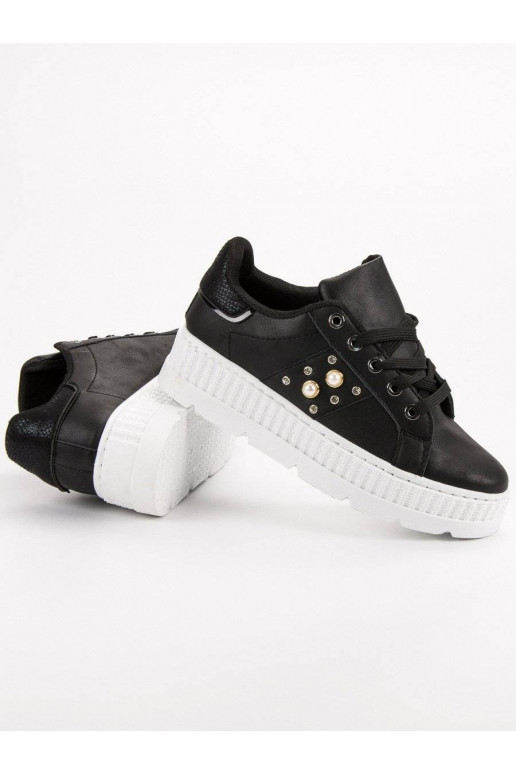 Juodos spalvos batai su platforma