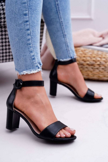 Women's Sandals On Heel...