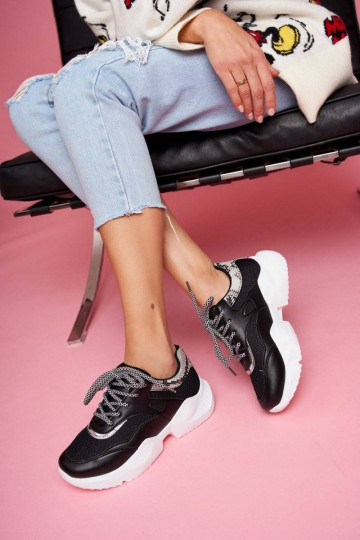 Women s Sport Shoes Snake... 2