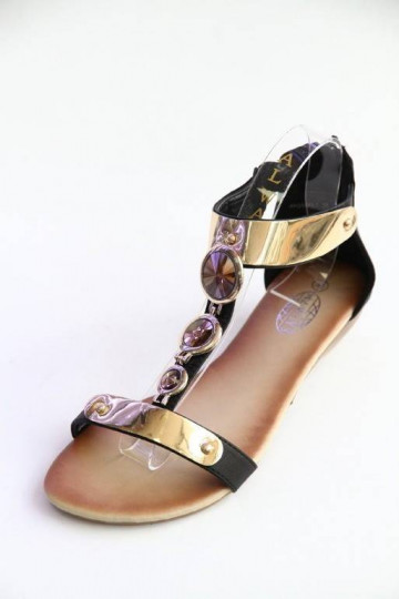 Sandals with gold color...