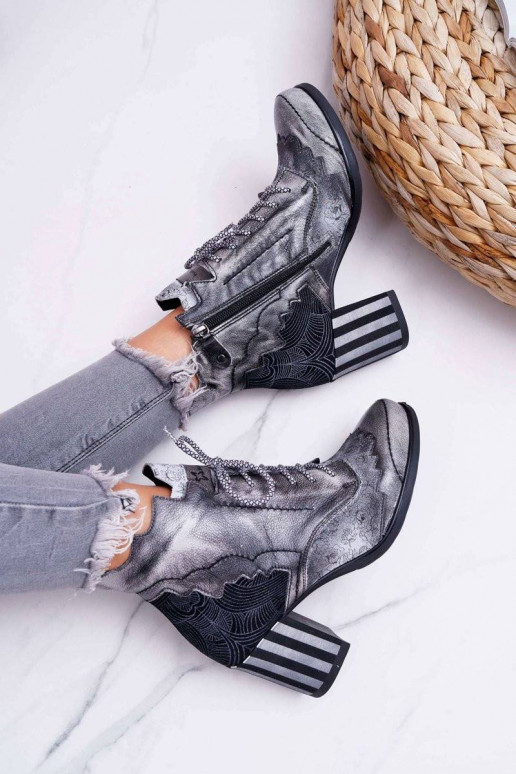 Women's Leather Boots Maciejka Grey