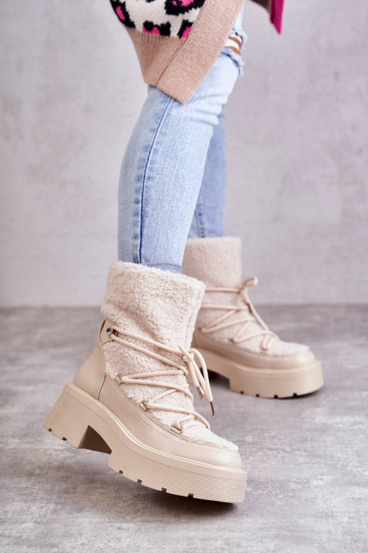 Women's snow boots with sheepskin...