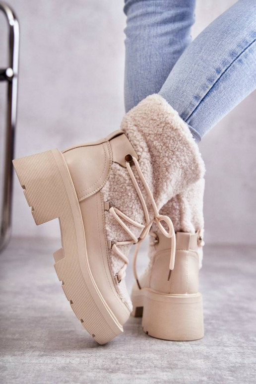 Women's snow boots with sheepskin...