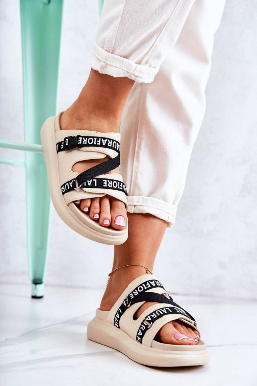 Women's Fashionable Leather Slippers...