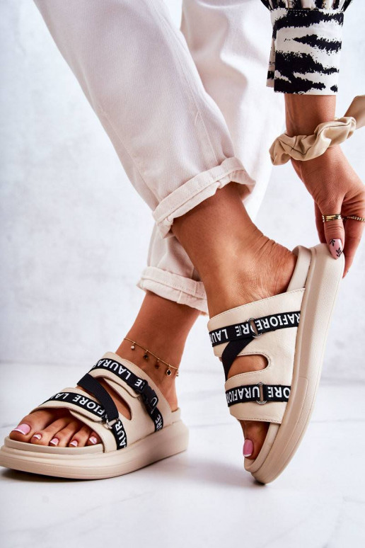 Women's Fashionable Leather Slippers...