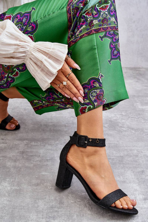 Glossy Heel Sandals Black Maxim