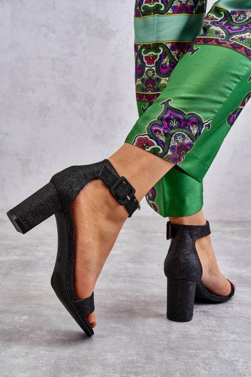 Glossy Heel Sandals Black Maxim