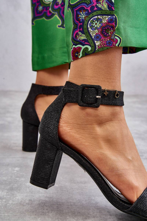Glossy Heel Sandals Black Maxim