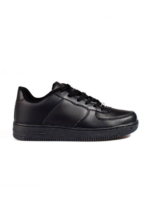 The classic model black sneakers...