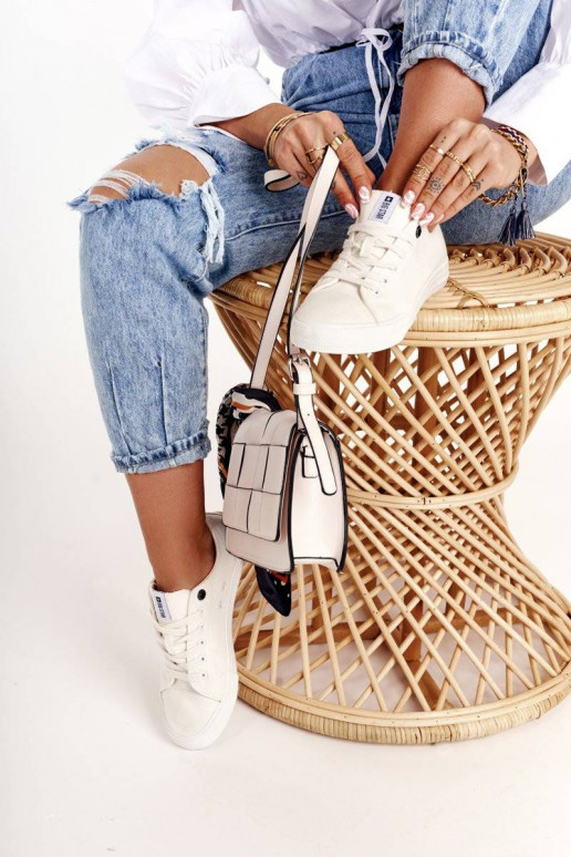 Women's Low Sneakers Big Star White