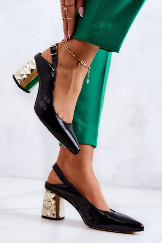 Leather Pumps On A Bar Maciejka Black