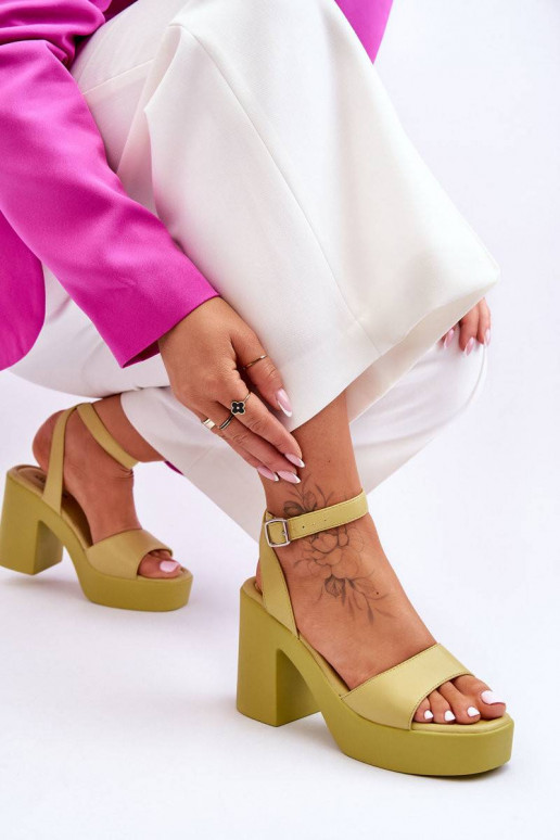 Fashionable Sandals On Massive Heel...