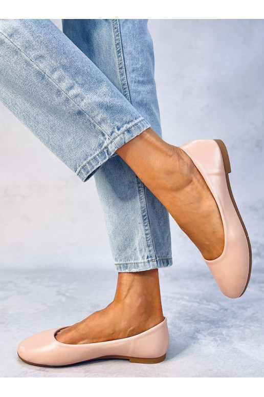 Ballerina shoes with leather insole...