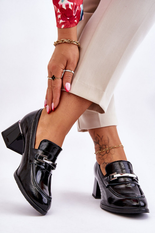 Comfortable Lacquered Pumps Black Damira
