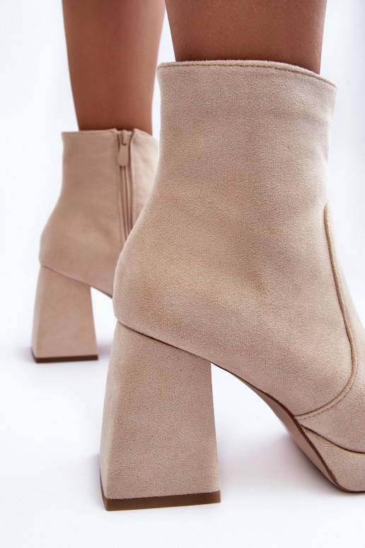 Suede Heeled Boots Beige Makeline