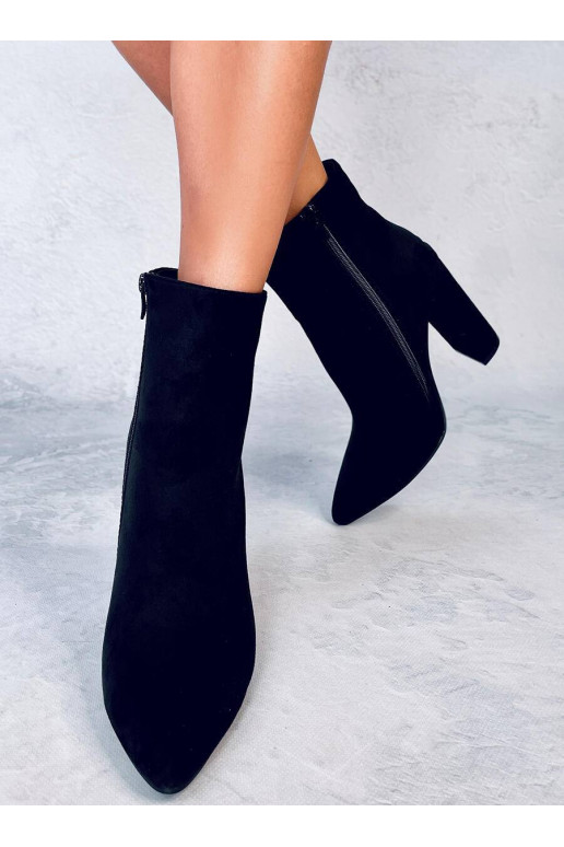 Heeled shoes RIVERS BLACK