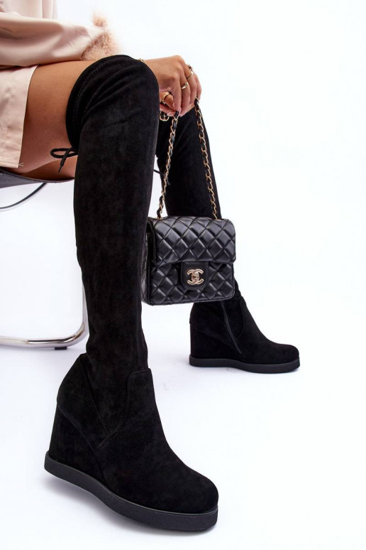 Suede Musketeer Boots on Platforms...