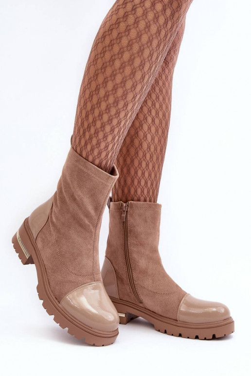 Leather Classic Boots On A Flat Heel...