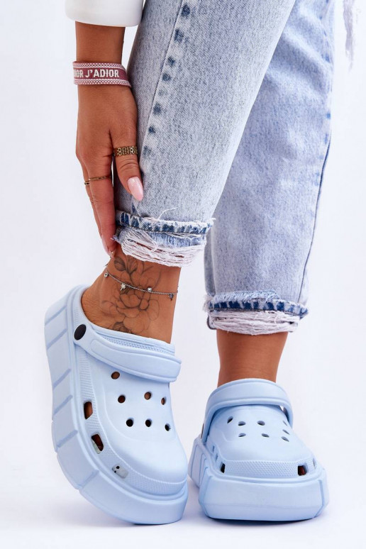 Women's Foam Platform Crocs Light...