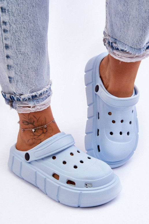 Women's Foam Platform Crocs Light...