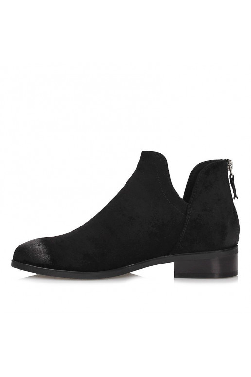 Black of suede boots Chelsea boots...