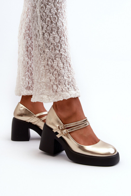 Eco leather wide heel shoes in gold...