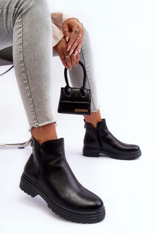 Leather Low-Top Boots Black Foteini