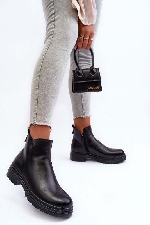 Leather Low-Top Boots Black Foteini