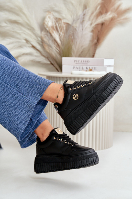 Sneakers model sports shoes insulated...