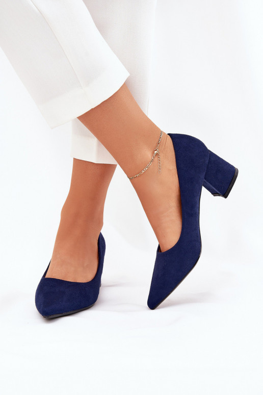 Ladies Pumps With Pointed Toes On A...