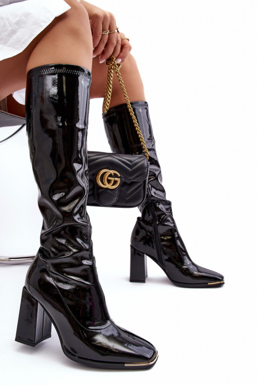 Boots on the heel Shelovet black