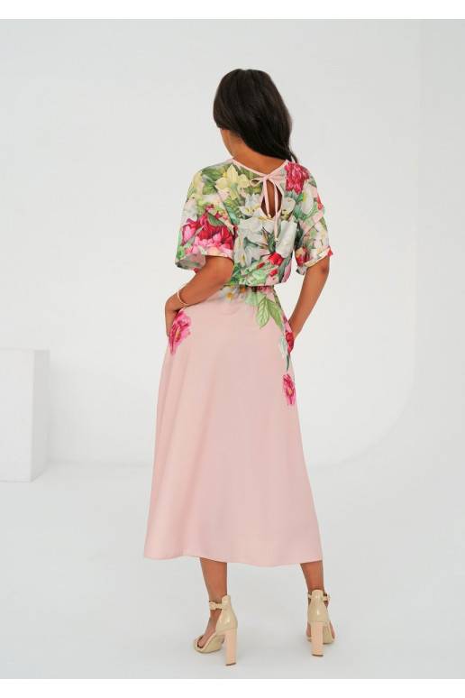Greta - Powder pink floral printed... Greta - Powder pink floral printed...