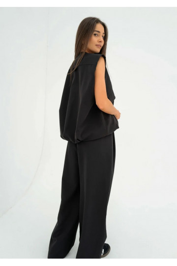 Nyla - Black vest 2