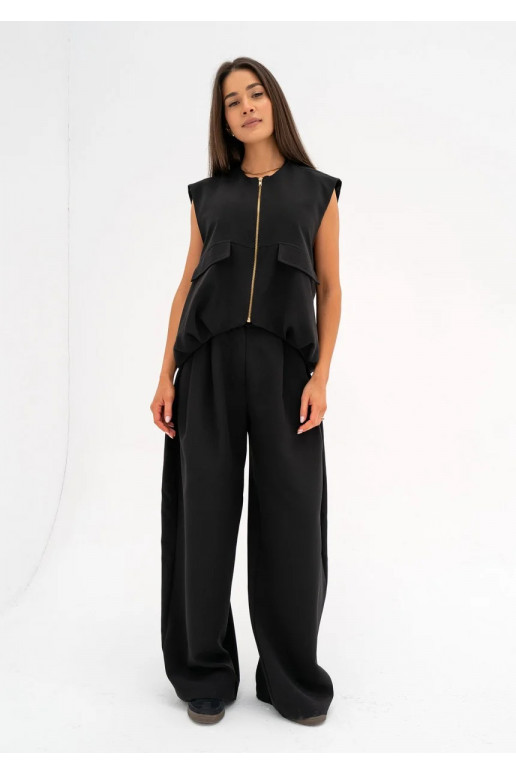 Nyla - Black vest Nyla - Black vest