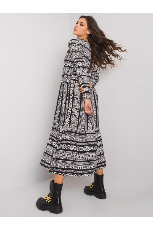 Juoda viskozinė suknelė