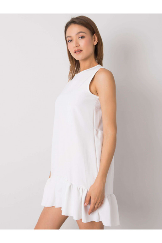Laisvalaikio suknelė baltos spalvos...