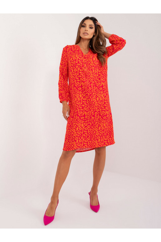 Laisvalaikio suknelė su raštais