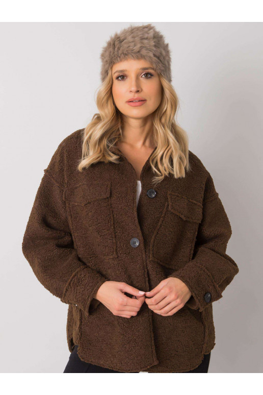 Smėlio spalvos kailinė kepurė